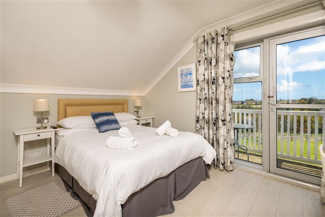 Coral Gables Guesthouse, Ballycowan, Tagoat, Co. Wexford