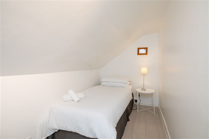 Coral Gables Guesthouse, Ballycowan, Tagoat, Co. Wexford