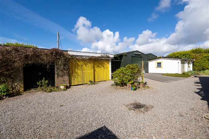 Coral Gables Guesthouse, Ballycowan, Tagoat, Co. Wexford