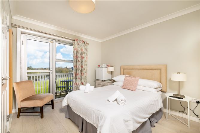 Coral Gables Guesthouse, Ballycowan, Tagoat, Co. Wexford