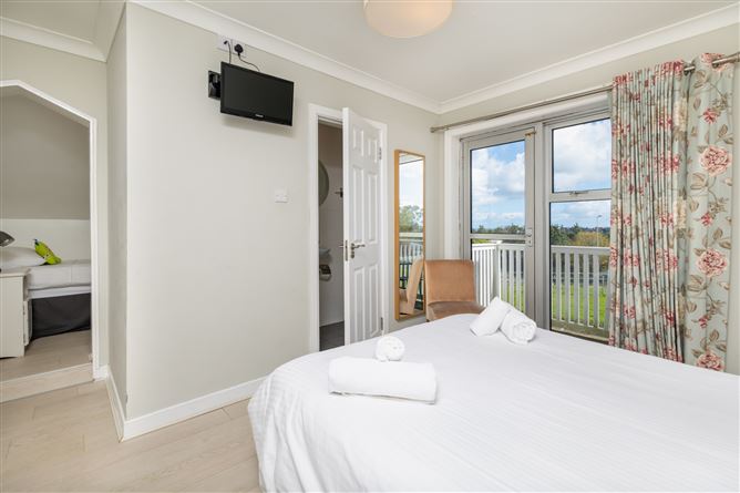 Coral Gables Guesthouse, Ballycowan, Tagoat, Co. Wexford