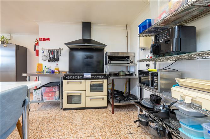 Coral Gables Guesthouse, Ballycowan, Tagoat, Co. Wexford