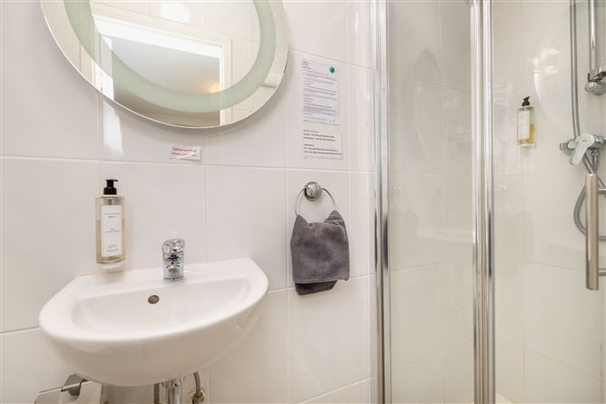 Coral Gables Guesthouse, Ballycowan, Tagoat, Co. Wexford