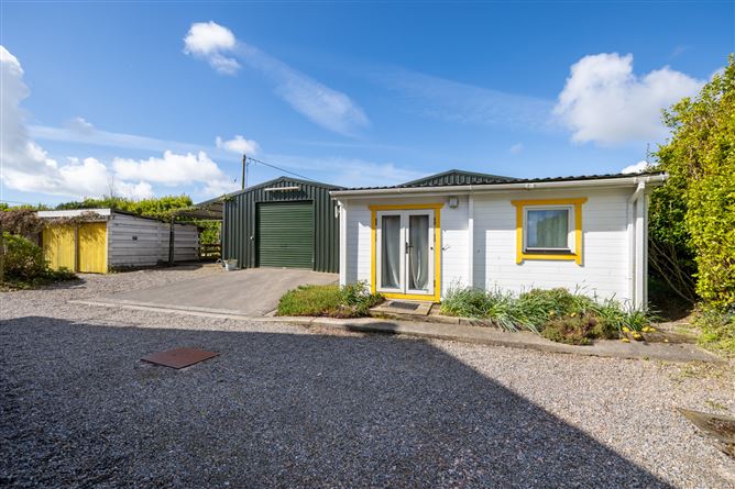 Coral Gables Guesthouse, Ballycowan, Tagoat, Co. Wexford