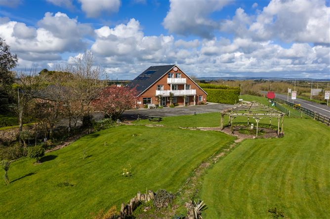 Coral Gables Guesthouse, Ballycowan, Tagoat, Co. Wexford