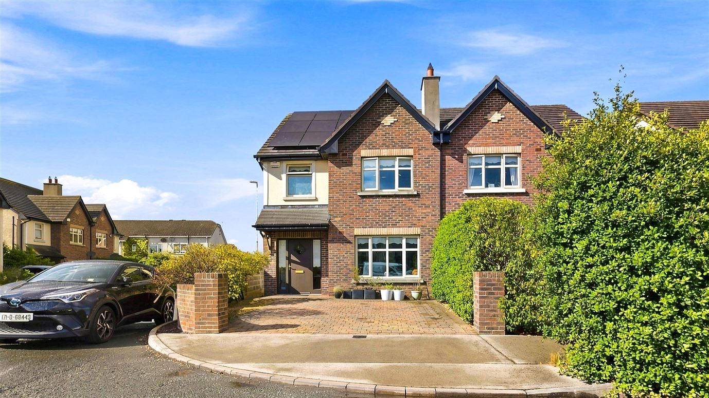 55 Knights Wood (plus Attic Conversion), Drogheda, Louth