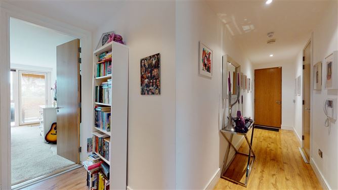 25 Weavers Hall, Levmoss Park, Leopardstown, Dublin 18