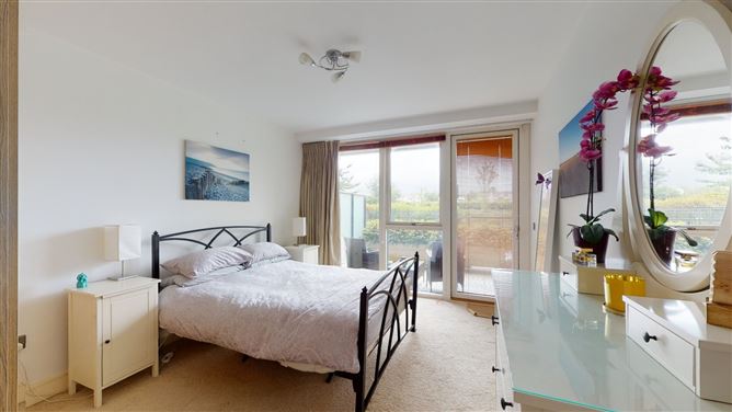 25 Weavers Hall, Levmoss Park, Leopardstown, Dublin 18
