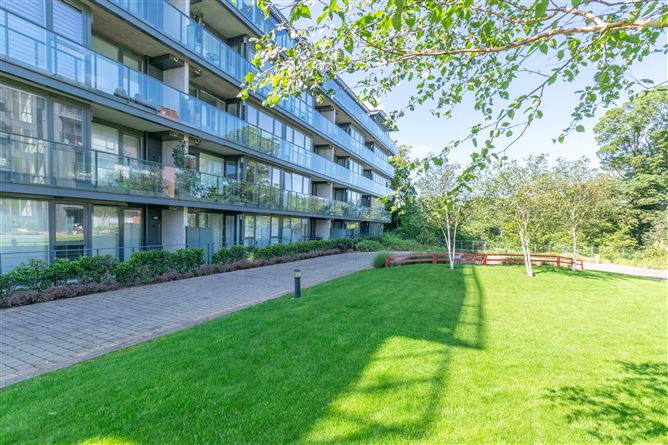 25 Weavers Hall, Levmoss Park, Leopardstown, Dublin 18