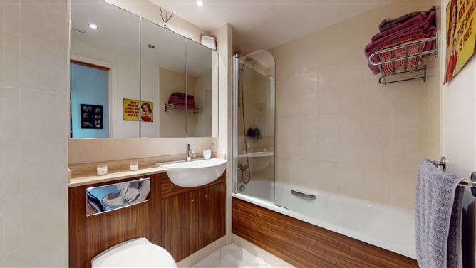25 Weavers Hall, Levmoss Park, Leopardstown, Dublin 18