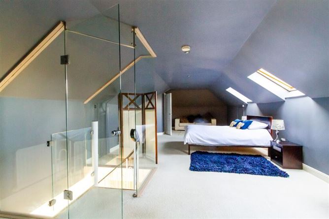 Manor Kilbride, Blessington, Wicklow