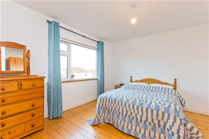 39 Glen Drive, The Park, Cabinteely, Dublin 18