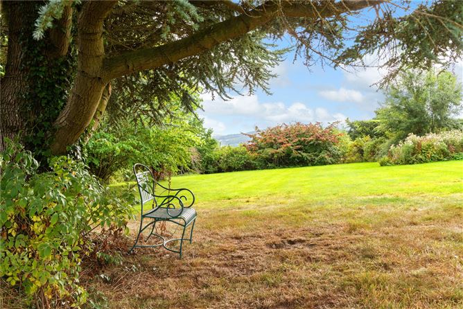 Weathertop, 11 Woodtown Way, Stocking Lane, Rathfarnham, Dublin 16