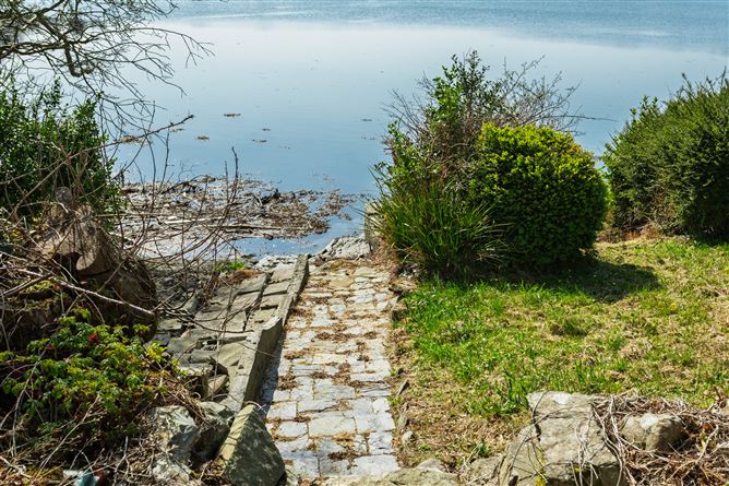 Carrigdhoun Quay, Ballylickey,   West Cork