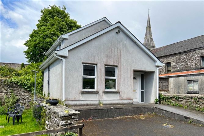 Off Pound Street, Ballaghaderreen, County Roscommon