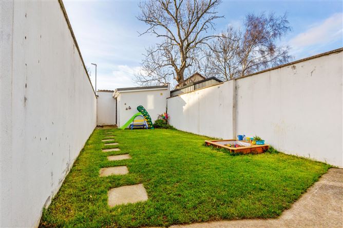 1 Sally Grove, Ballycullen, Dublin 24