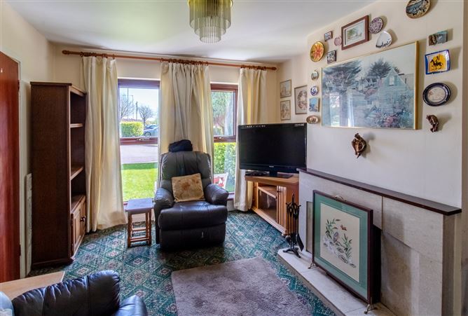 6 Amberley Grove , Grange, Douglas, Cork