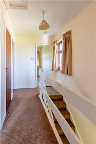 6 Amberley Grove , Grange, Douglas, Cork