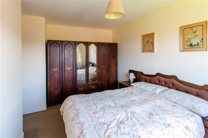 6 Amberley Grove , Grange, Douglas, Cork