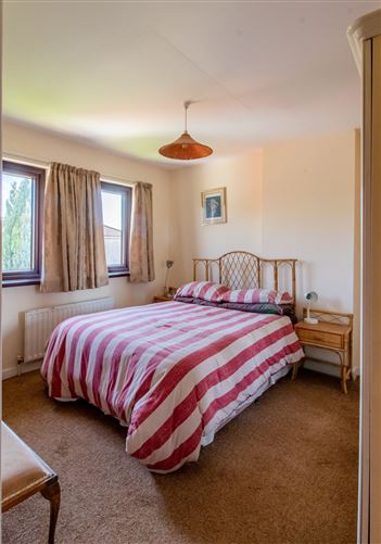 6 Amberley Grove , Grange, Douglas, Cork