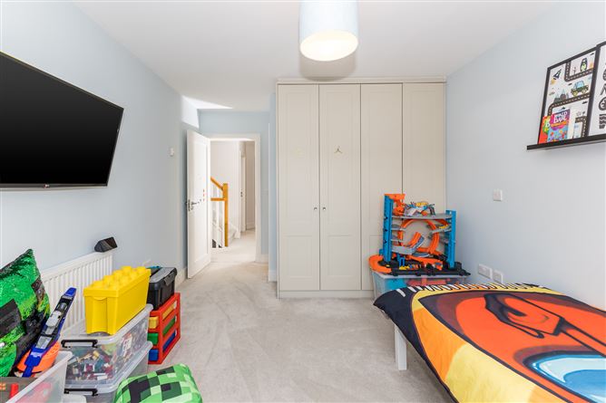 9 Diswellstown Manor, Castleknock, Dublin 15