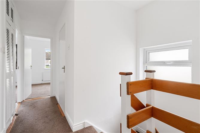 66 Roebuck Downs, Clonskeagh, Dublin 14