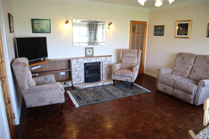 Spanish Point Road, Miltown Malbay, Clare