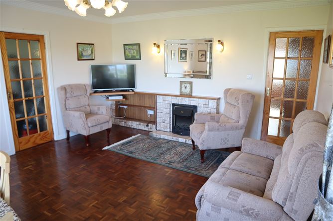 Spanish Point Road, Miltown Malbay, Clare