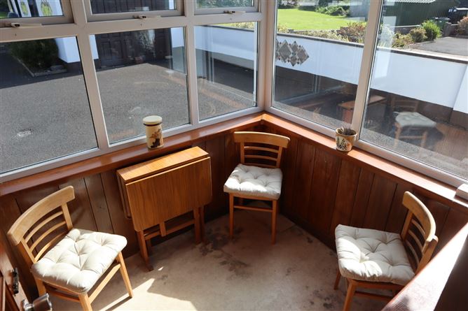 Spanish Point Road, Miltown Malbay, Clare