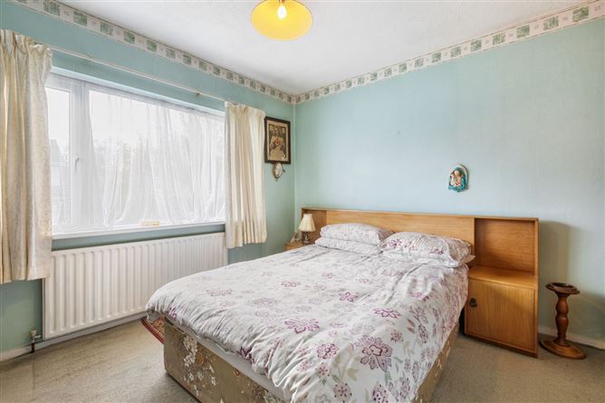 8 Delaford Lawn, Knocklyon, Dublin 16