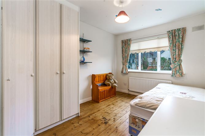 10 Stillorgan Heath, Stillorgan, Dublin