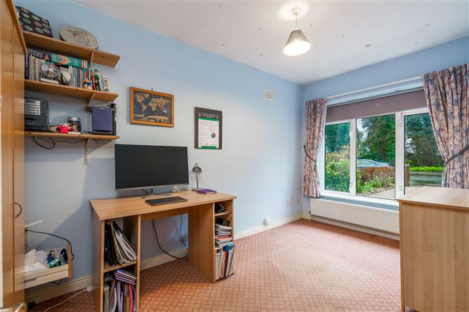 10 Stillorgan Heath, Stillorgan, Dublin