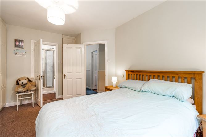 10 Stillorgan Heath, Stillorgan, Dublin