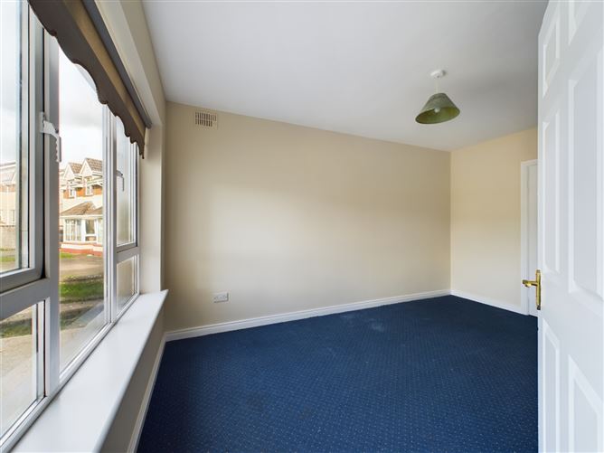 24 Westwood, Golf Links Road, Ennis, Co. Clare.