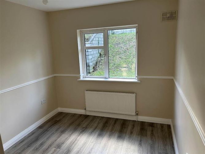 Photo 19 of 24 — 30 Cluain Ard, Roscrea, Tipperary