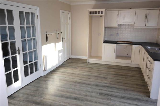30 Cluain Ard, Roscrea, Tipperary
