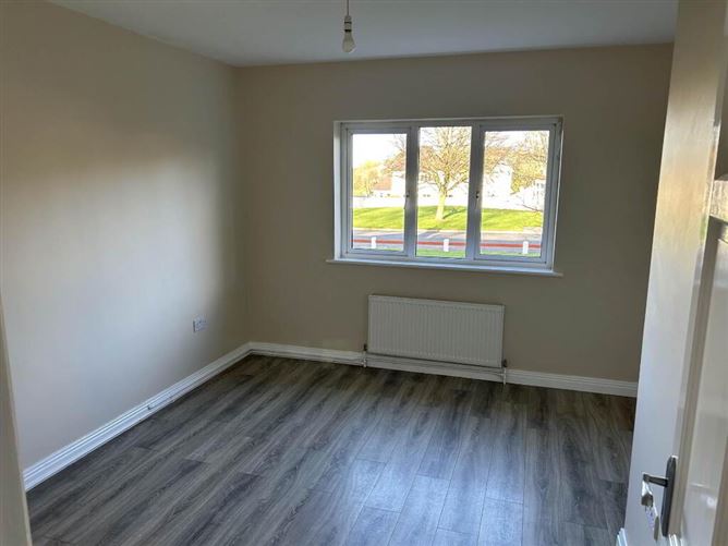 Photo 20 of 24 — 30 Cluain Ard, Roscrea, Tipperary
