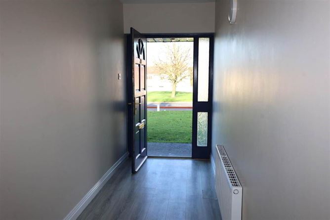 30 Cluain Ard, Roscrea, Tipperary