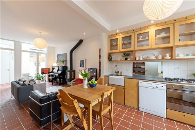 8 Eden Terrace, Glasthule, Sandycove, County Dublin