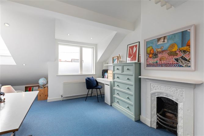 8 Eden Terrace, Glasthule, Sandycove, County Dublin