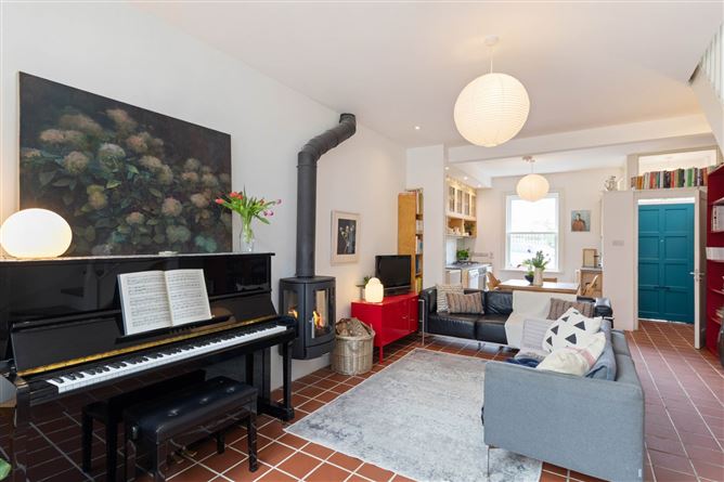 8 Eden Terrace, Glasthule, Sandycove, County Dublin