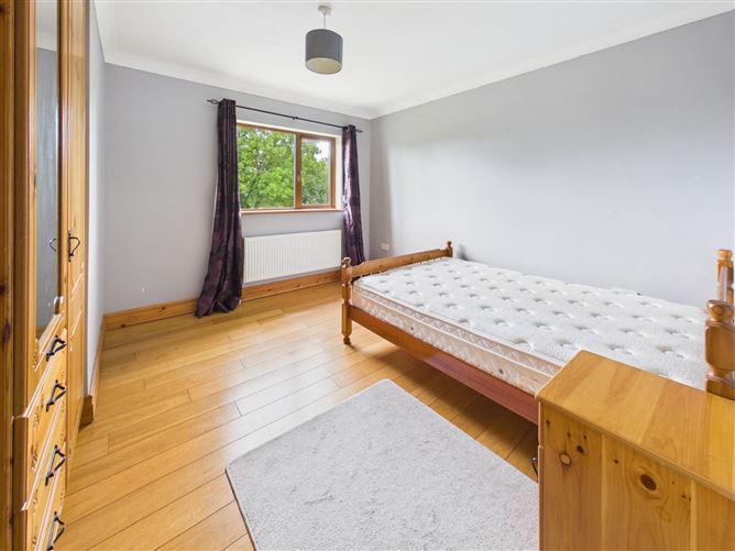 Photo 13 of 18 — 25 Hazel Court, Convent Road, Ballinrobe, County Mayo