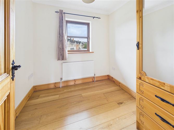 Photo 16 of 18 — 25 Hazel Court, Convent Road, Ballinrobe, County Mayo