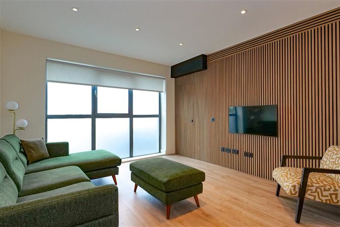 4 Tonn Na Mara, Dock Road, Galway City Centre, Galway