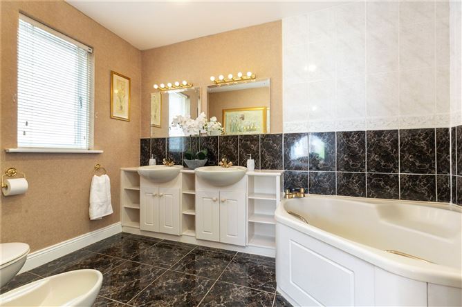 42 Lambourne Wood, Brennanstown Road, Dublin 18
