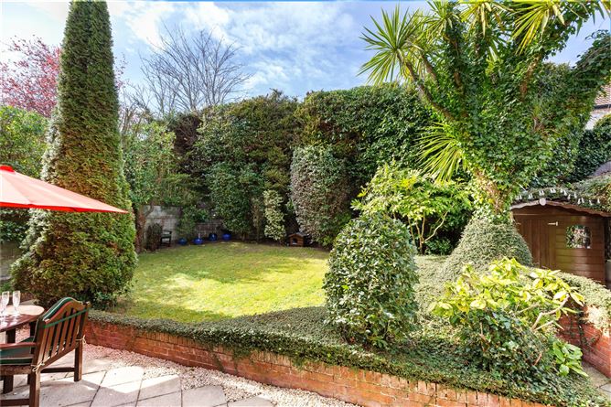 42 Lambourne Wood, Brennanstown Road, Dublin 18