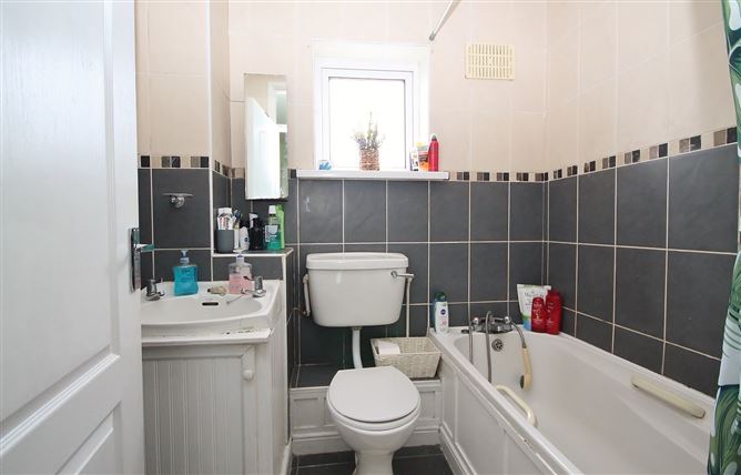 50 Cloonmore Park, Tallaght, Dublin 24