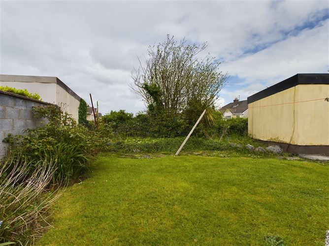 20 Pine Grove, Gort Road, Ennis, Co. Clare