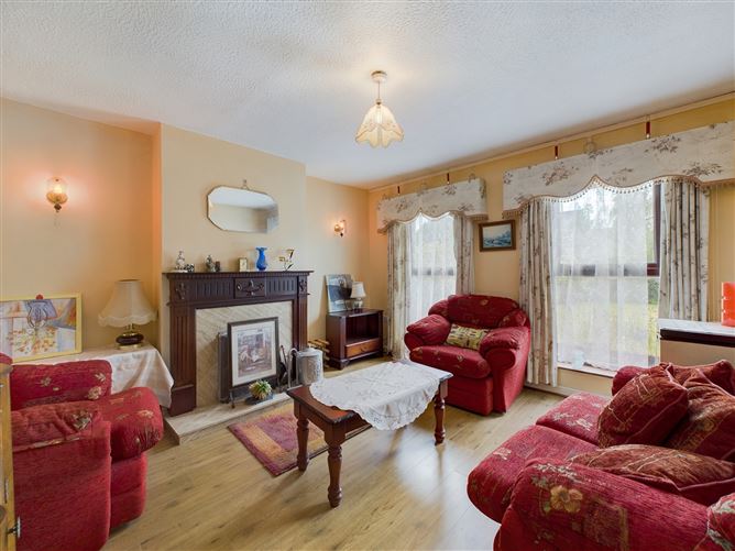 20 Pine Grove, Gort Road, Ennis, Co. Clare