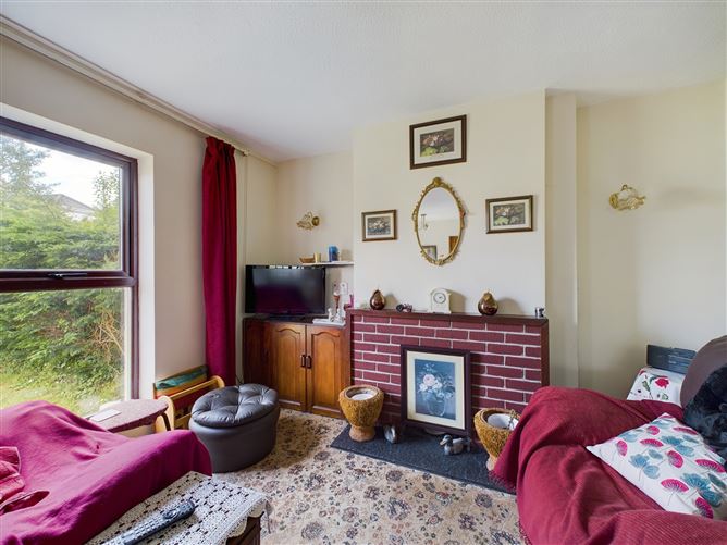 20 Pine Grove, Gort Road, Ennis, Co. Clare